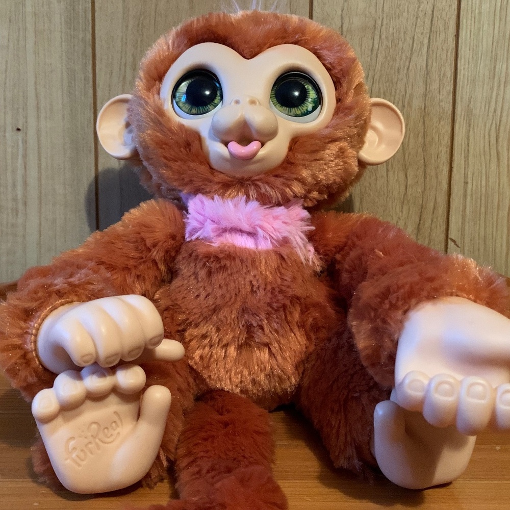 FurReal friends Cuddles my giggly Monkey interactive